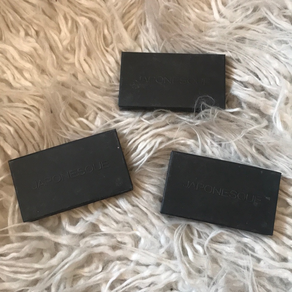 Travel face bundle ✨✨ - Picture 2 of 2